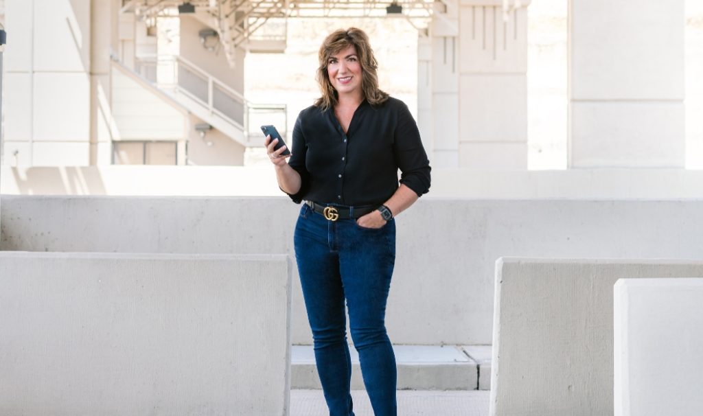 Austin Woman Magazine – Shannon Swank is a woman to watch!